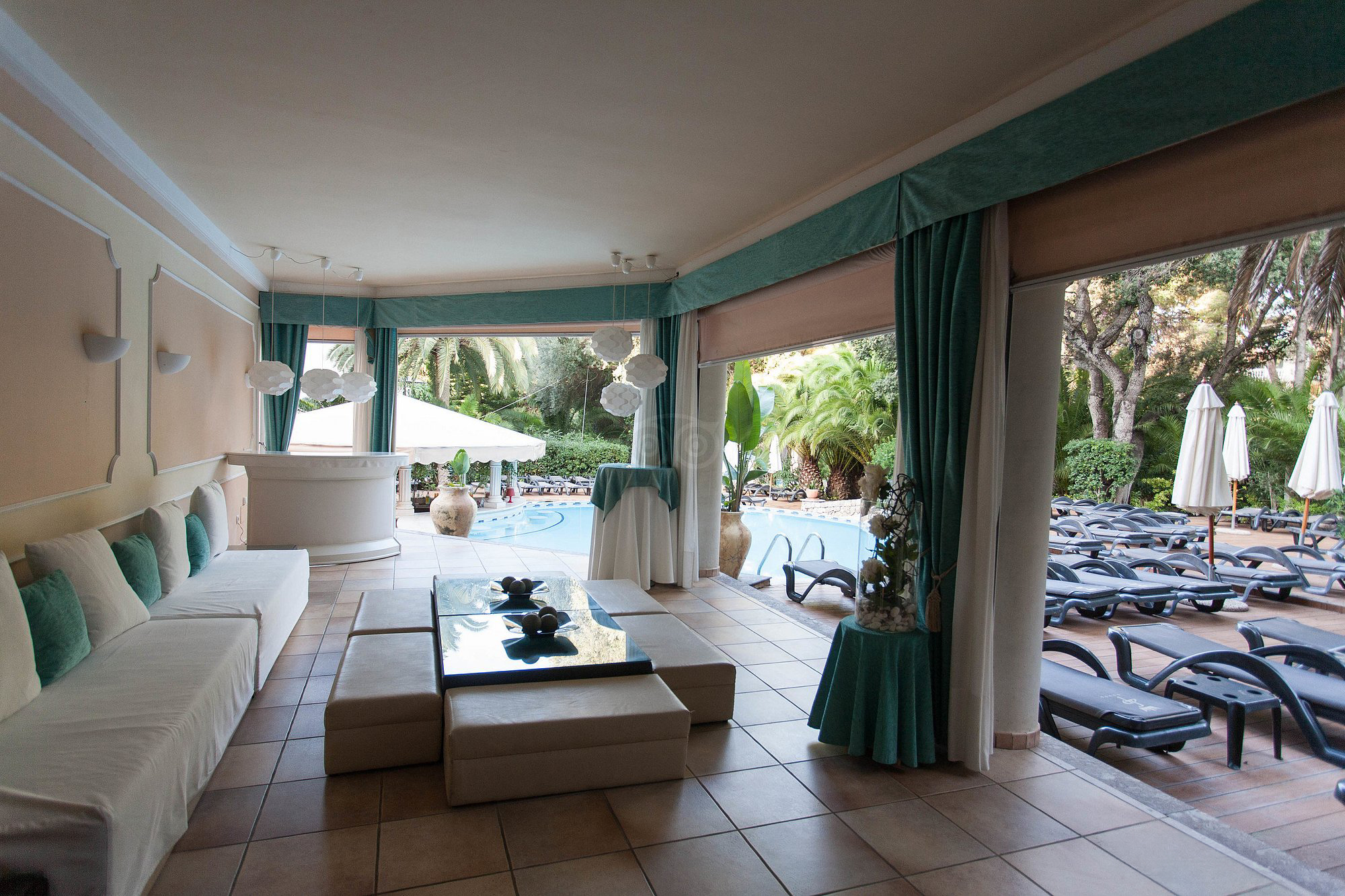 Pool-Bar Pool – Bild 3 von 10