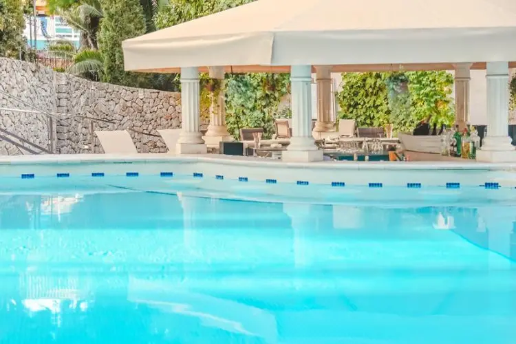 Pool-Bar Pool – Bild 5 von 10