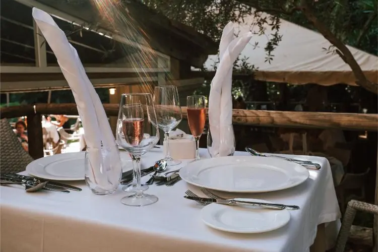 Buffet Restaurant – Bild 7 von 12